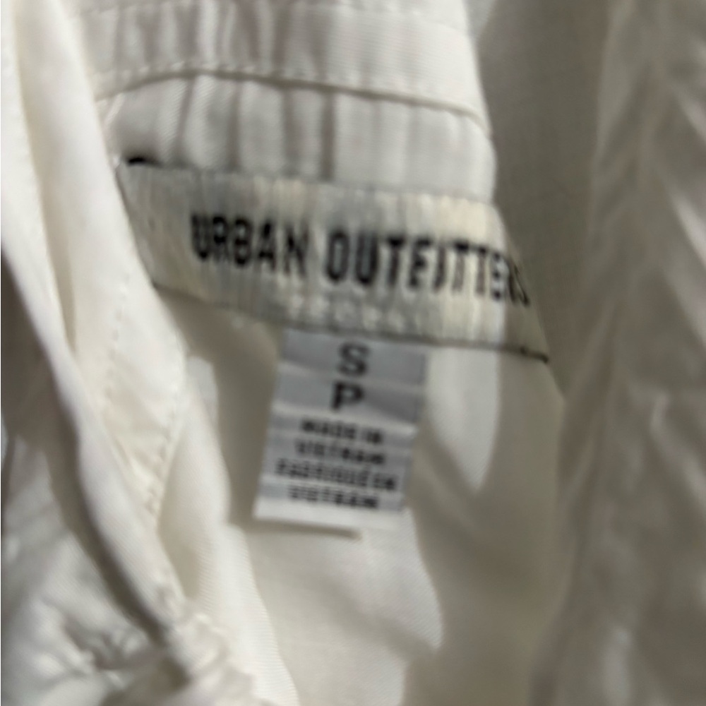Urban Outfitters Crinkle White Sleeveless Dress - Picture 4 of 15